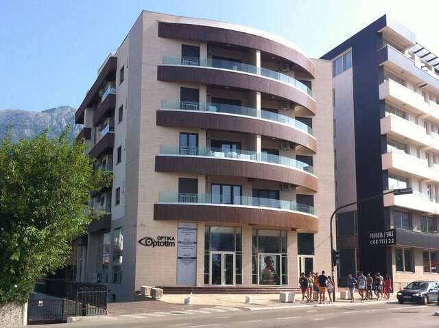 Апартаменты Apartments F&A Будва-4